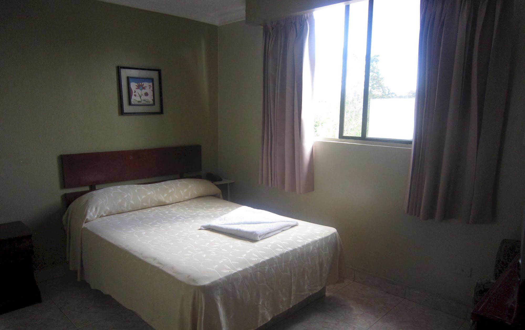 פנמה סיטי Hotel Bella Vista מראה חיצוני תמונה